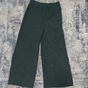 Lewit green trousers
